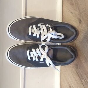 Vans Mens Blue/Gray sneakers size 9